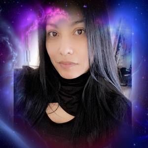 Meet your Posher, Elsa